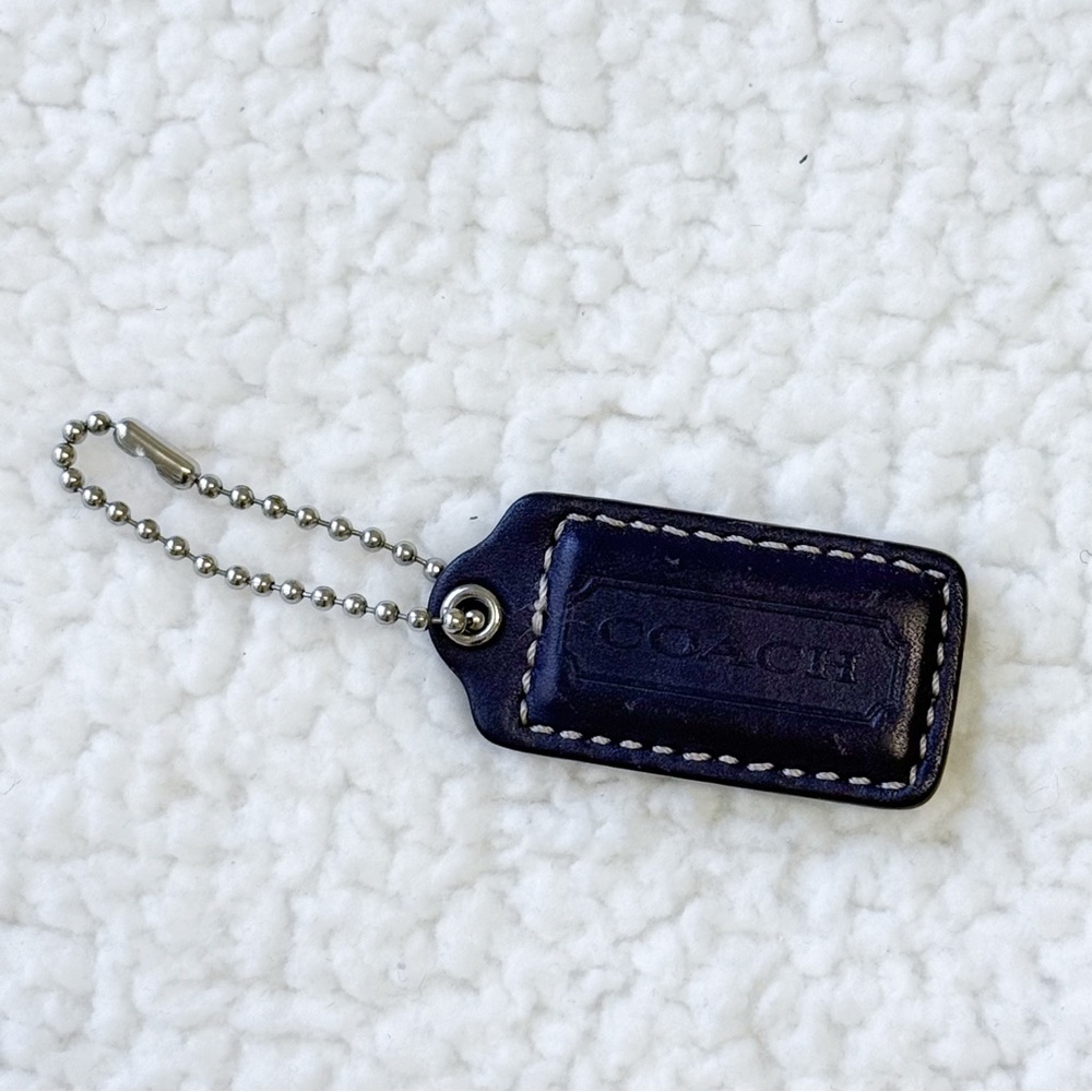Vintage Coach Y2K Deep Purple Hangtag Small Silver Hardware EUC 2 x 1 Inches